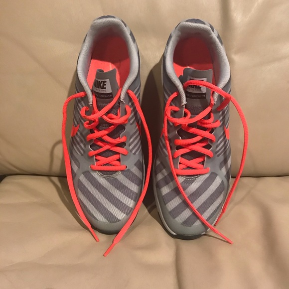 Nike Training Dual Fusion TR Women’s Sneakers S.7 - Picture 1 of 7